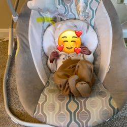 Automatic baby swing with music 