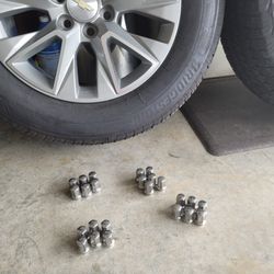 Gomas Nuevas Poco Uso