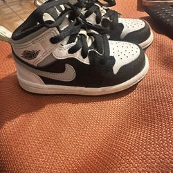 Toddler Nike Jordans 