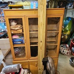 China Cabinet/hutch With Glass Shelves And Bottom Cabinet Included