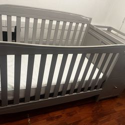 Delta Children Baby Crib