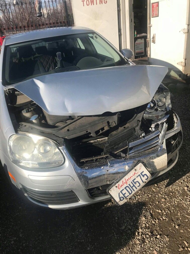 Parts or whole car 2008 jetta