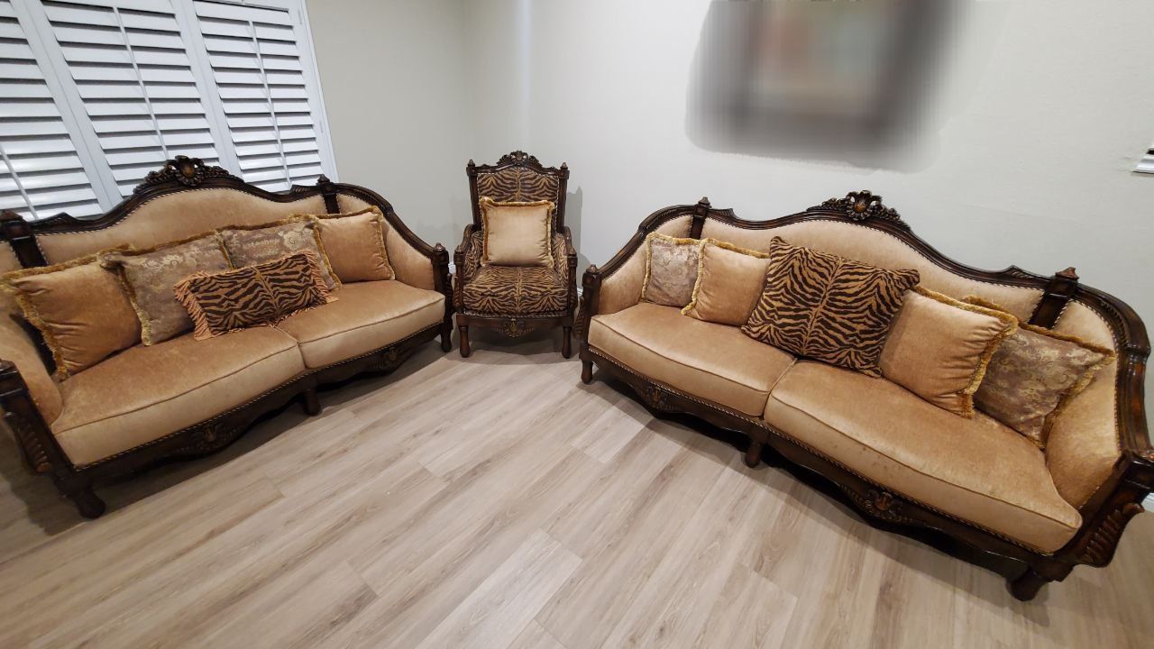 3 Set Classical Sofa Set