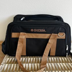 Sherpa Pet Carrier. Like New!