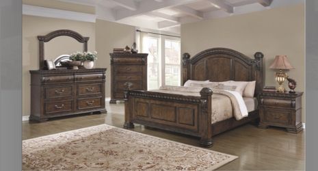Queen Bedroom Set