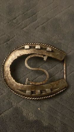 S belt buckle