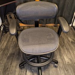 Crown Seating Stealth Standard