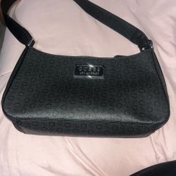 Guess Black Shoulder Bag