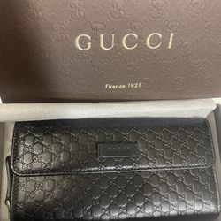 Gucci Wallet