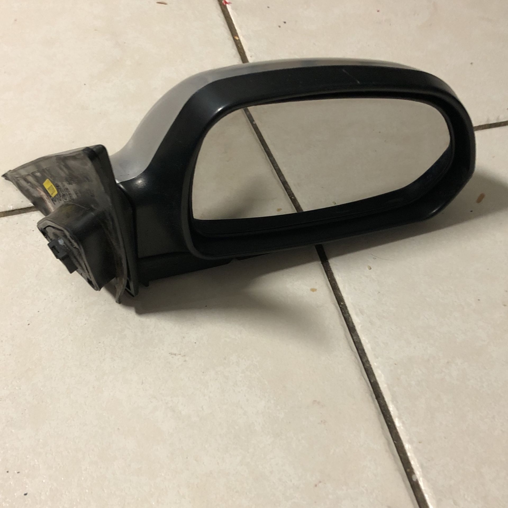 Hyundai Elantra 2002/2006 Mirror Passenger Side