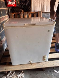 GE Deep freezer