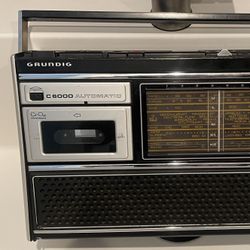 Grundig C6000- Automatic - Everything Works!!! 