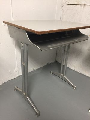New And Used Desk For Sale In New Haven Ct Offerup