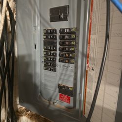 Nesesito Algien Ke Aga  Electricidad