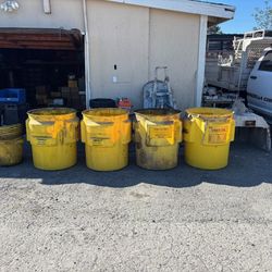 Oil Drums Containers