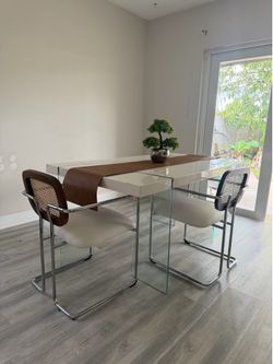 Dining Room Table (SET)