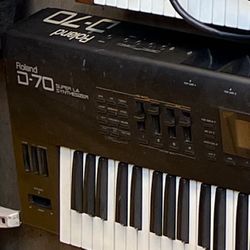 Roland D-70 Vintage Synthesizer