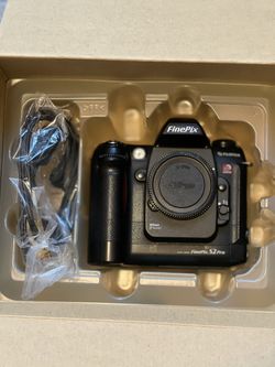 Fuji FinePix S2Pro like new