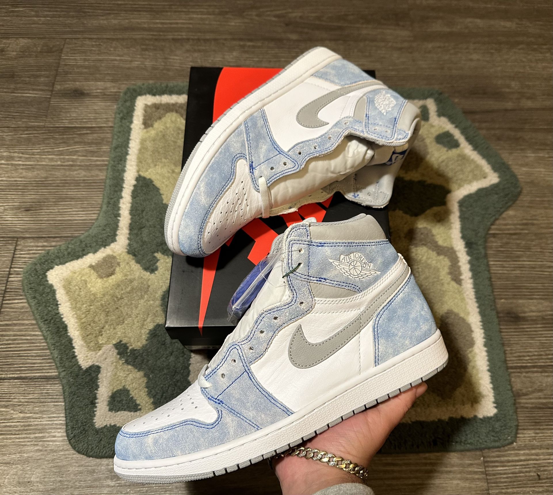 Jordan 'Hyper Royal Smoke Grey'