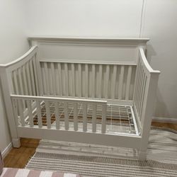 Baby Toddler Crib