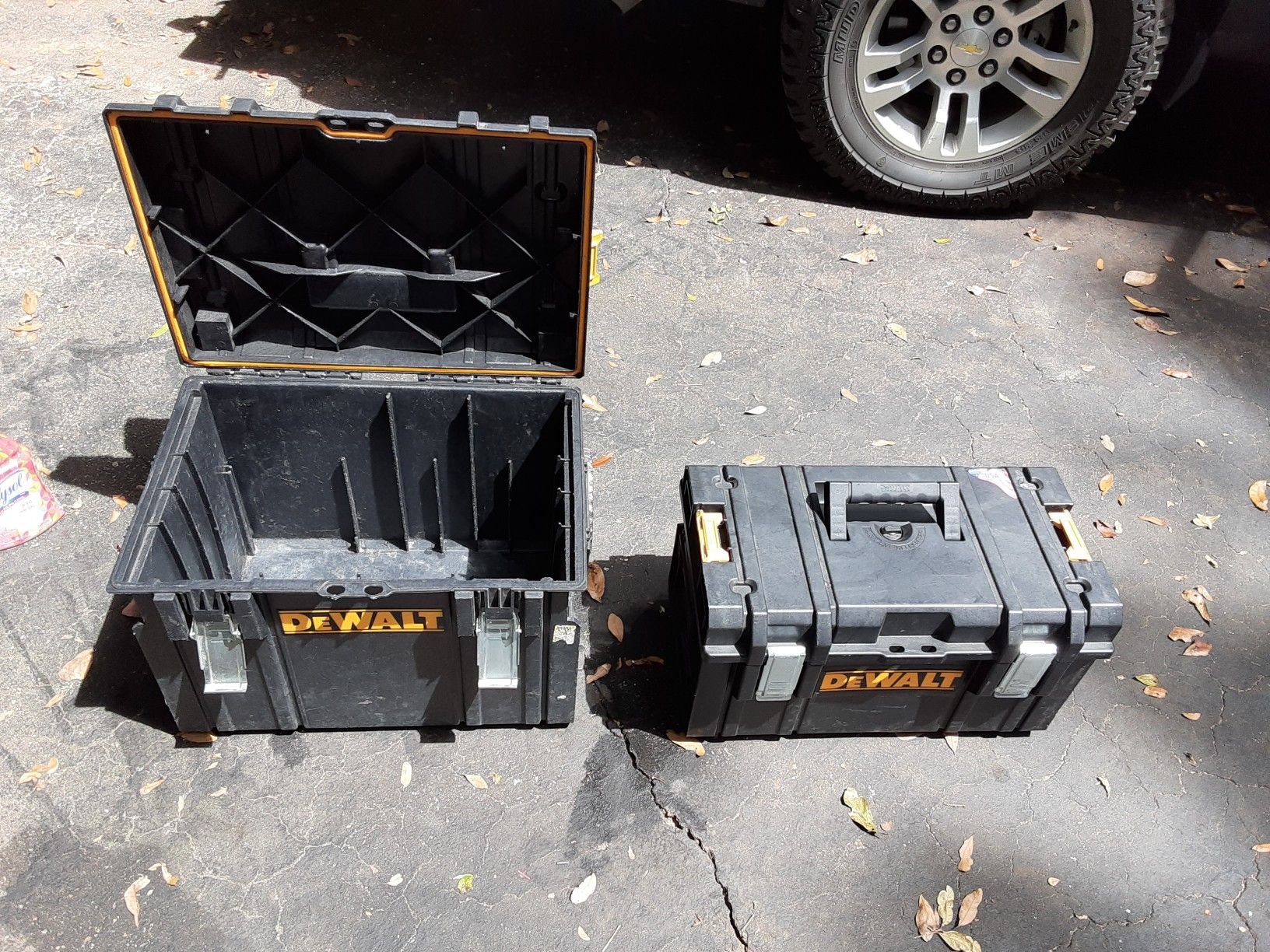Tool box DE WALT