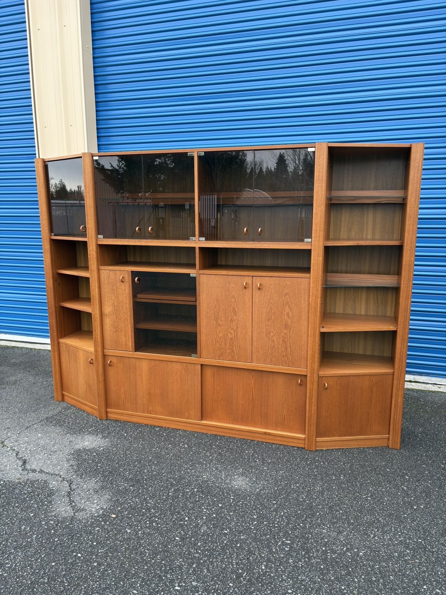 Mid Century Modern Large Teak Entertainment Center Bookshelf