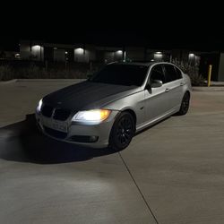 2009 BMW 328i