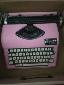Oliver Manual Typewriter – Blue Retro/Vintage Style – With Original Box