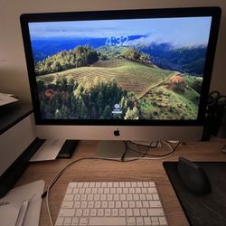 2020 Apple iMac 27-inch 5K Retina. Wireless Keyboard.