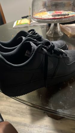 Nike Air Force 1 Low Triple Black Sneakers