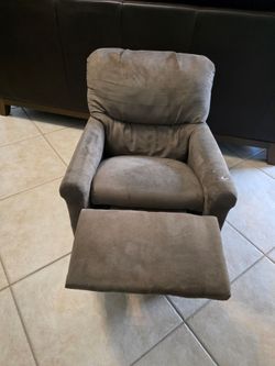 Kids recliner