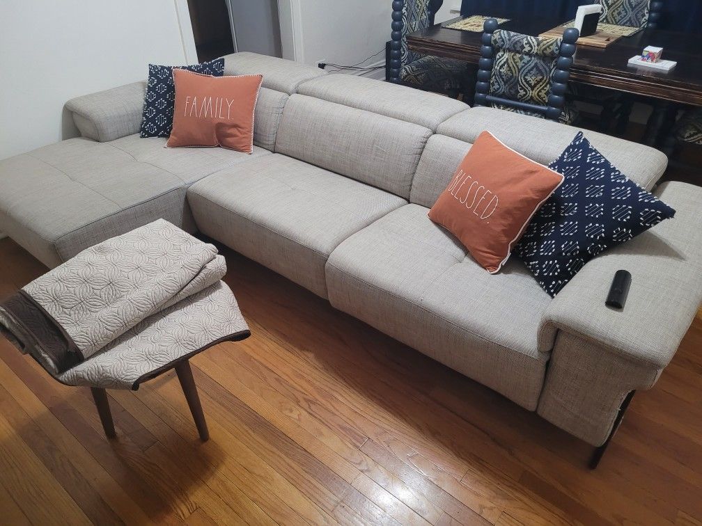 Nicoletti Calia Couch