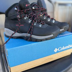 Columbia Women’s Hiking Shoes