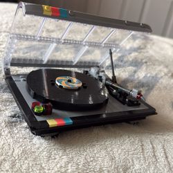 LEGOSTYLE BRICK TURNTABLE- As Is