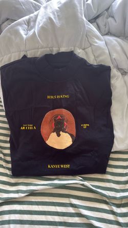 Kanye Jesus Is King Tee XL never worn