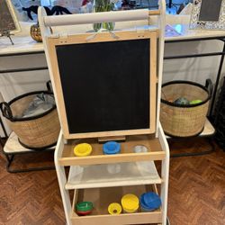 Kids Art Easel