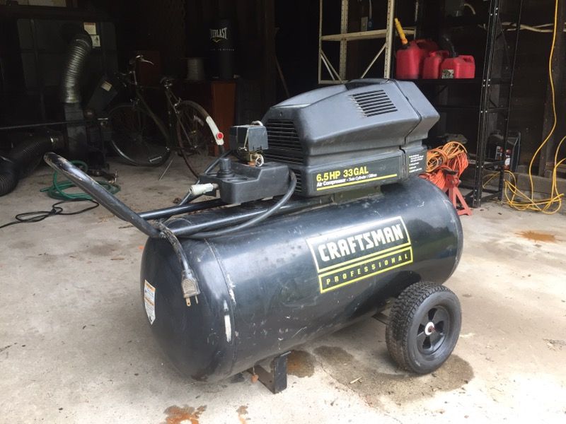 240V Craftsman professional 6.5 HP, 33 gallon air compressor