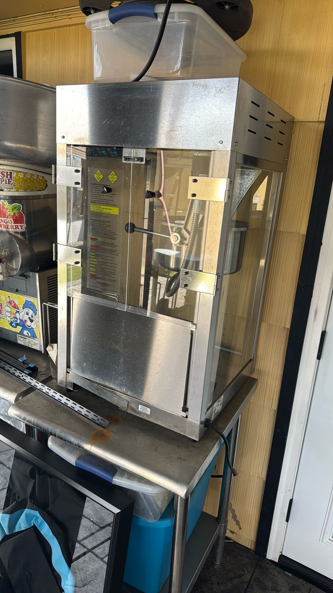 Popcorn Machine