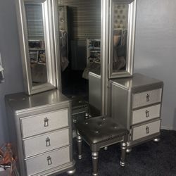 Full Length Double Sided Mirror Vanity Dresser