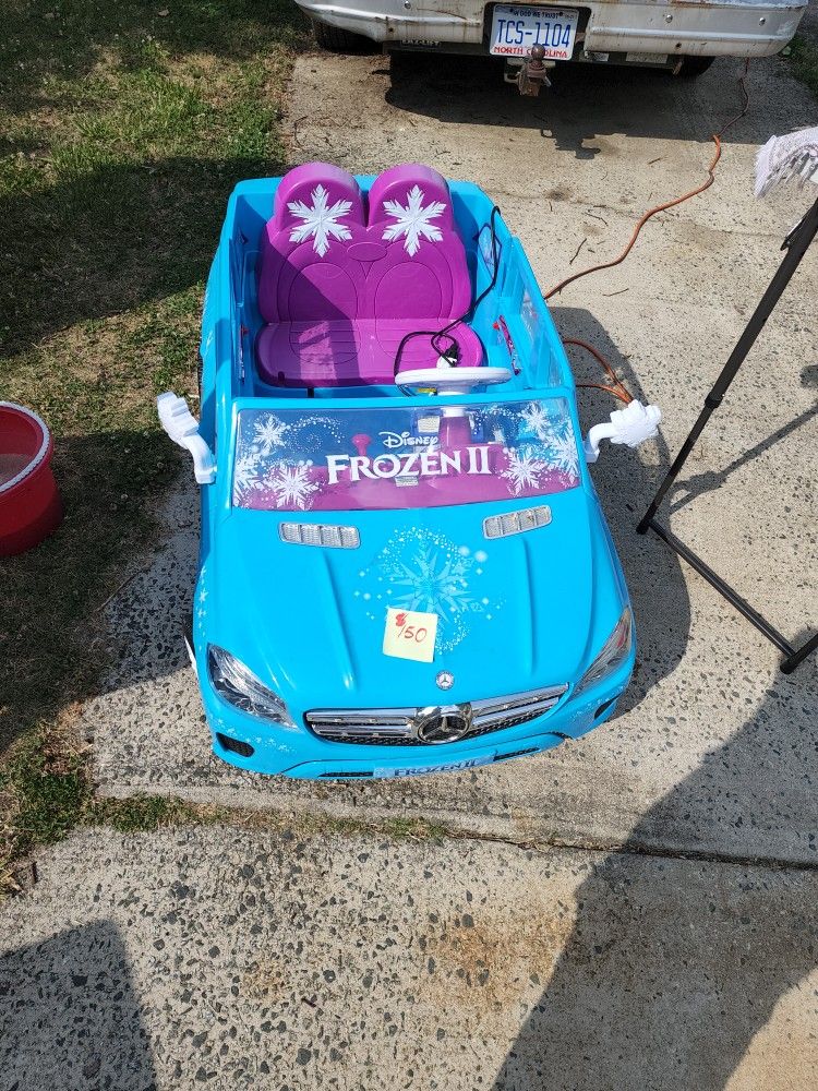 Frozen 2 Car