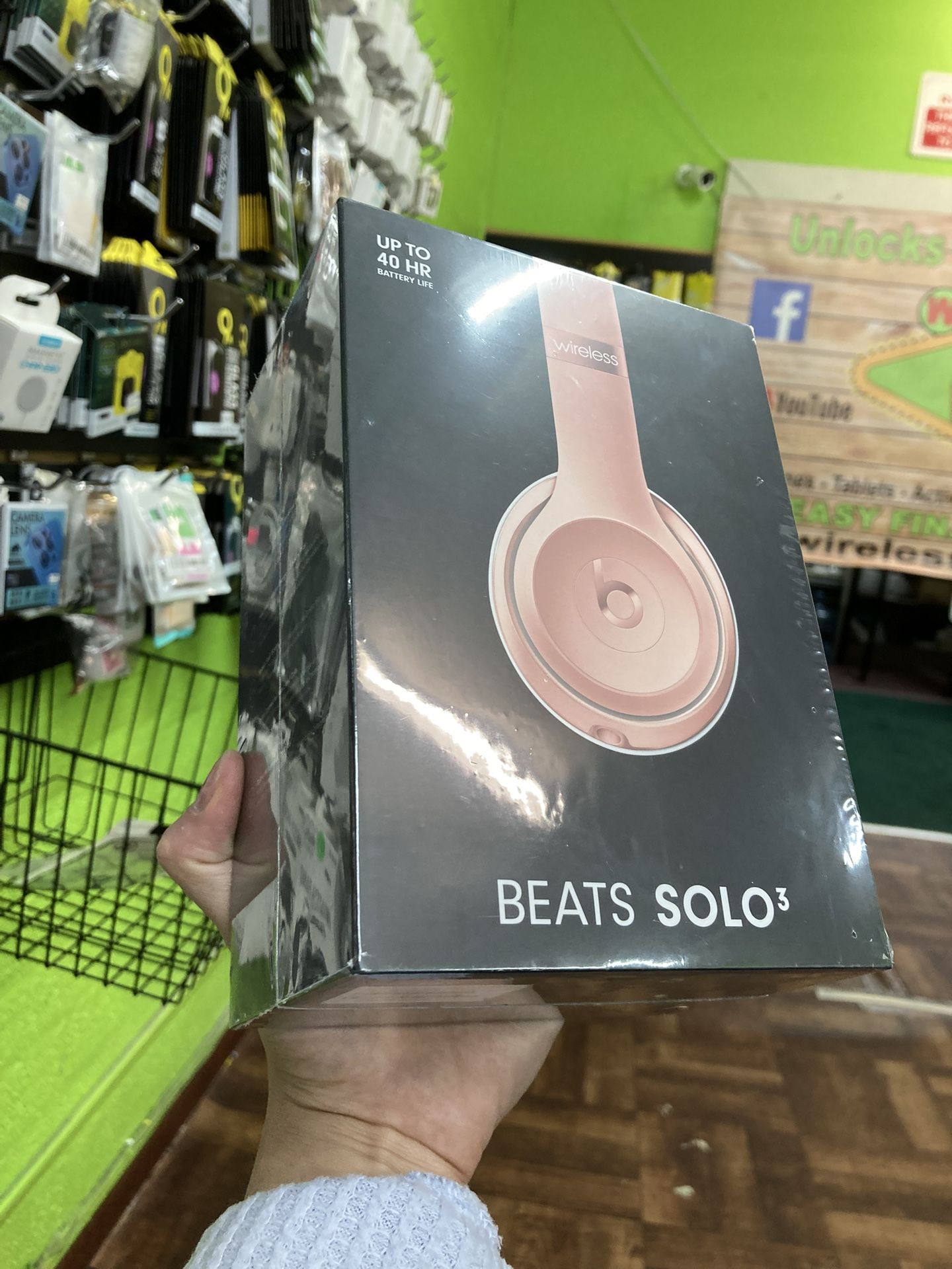 BEATS SOLO 3 FULLY UNLOCKED