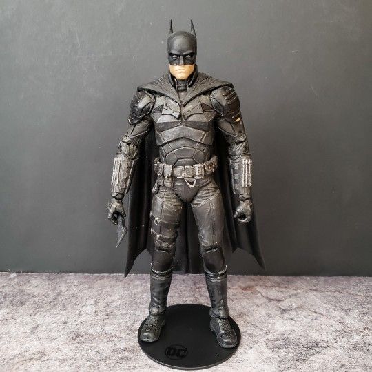 DC Multiverse Mcfarlane The Batman Robert Pattinson Repainted