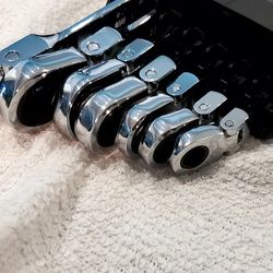 Wrench Set By Craftsmen 