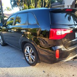 2014 Kia Sorento 130000 Miles. Runs Great