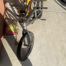 Bike BMX Bmx Bike (wheels Are Bad) 