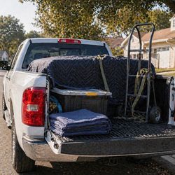 Pickup & Delivery Help (Furniture & Local Items)