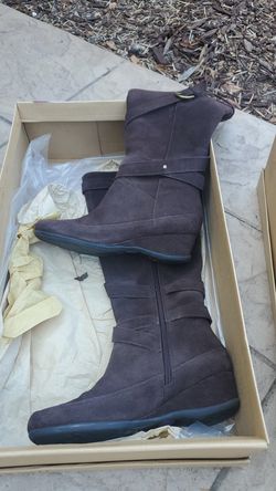 Dark brown wedge boots