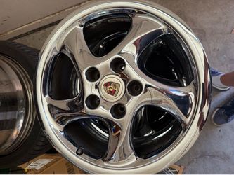 Porsche Hollow Spoke 8x18 & 10x18 chrome turbo twists