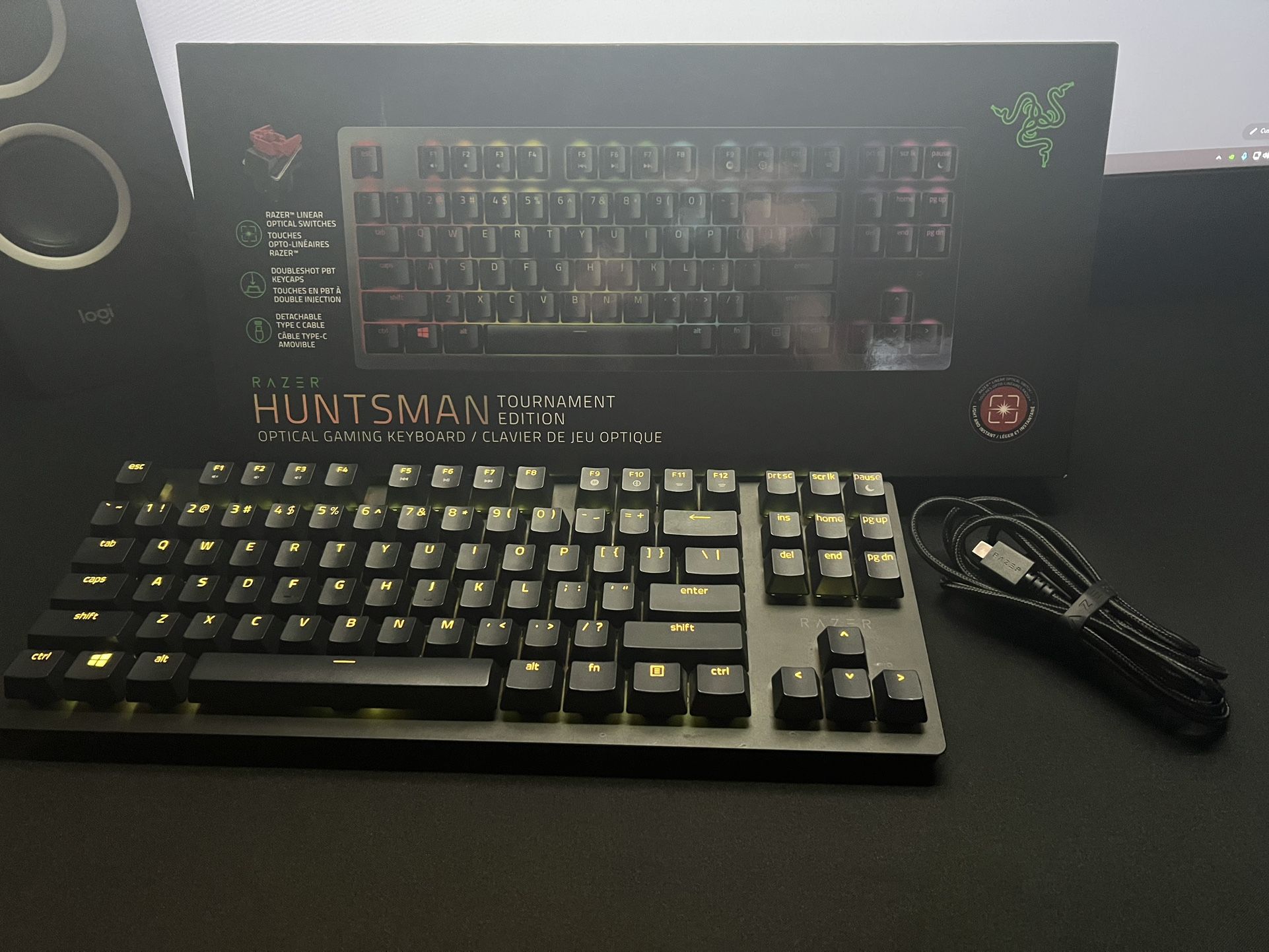 Razer Huntsman Tournament Edition TKL Gaming Keyboard. (FEEL FREE TO OFFER)