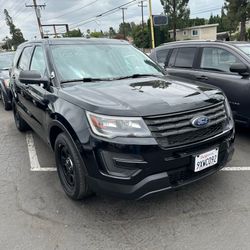 Public car Auction - Ford Explorer